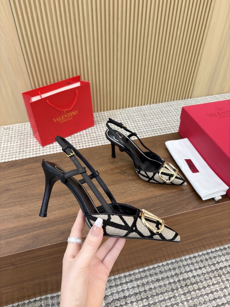 Va1e*ntin0 heeled shoes